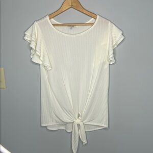 NWOT White Birch Tie Bottom Ruffle Sleeve Blouse Medium White